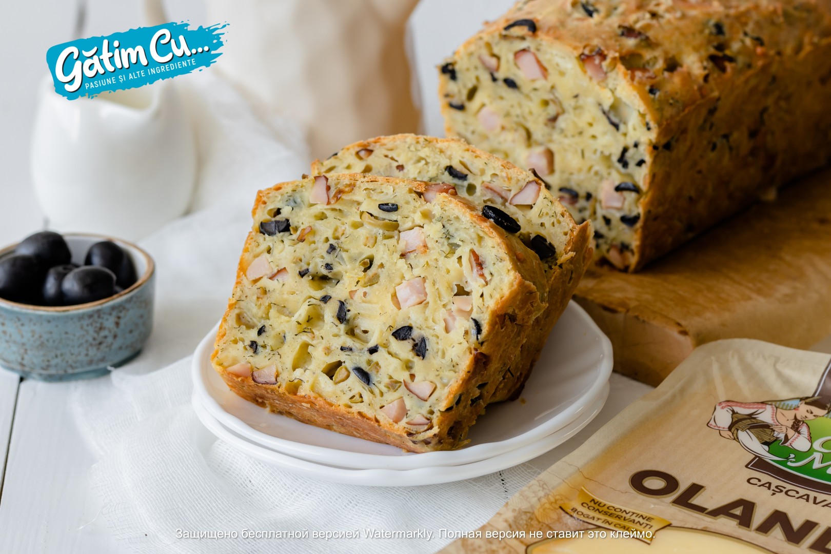 Чек с сыром и копченым мясом