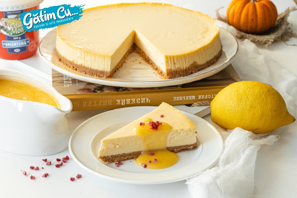 Чизкейк со сметаной и лимоном