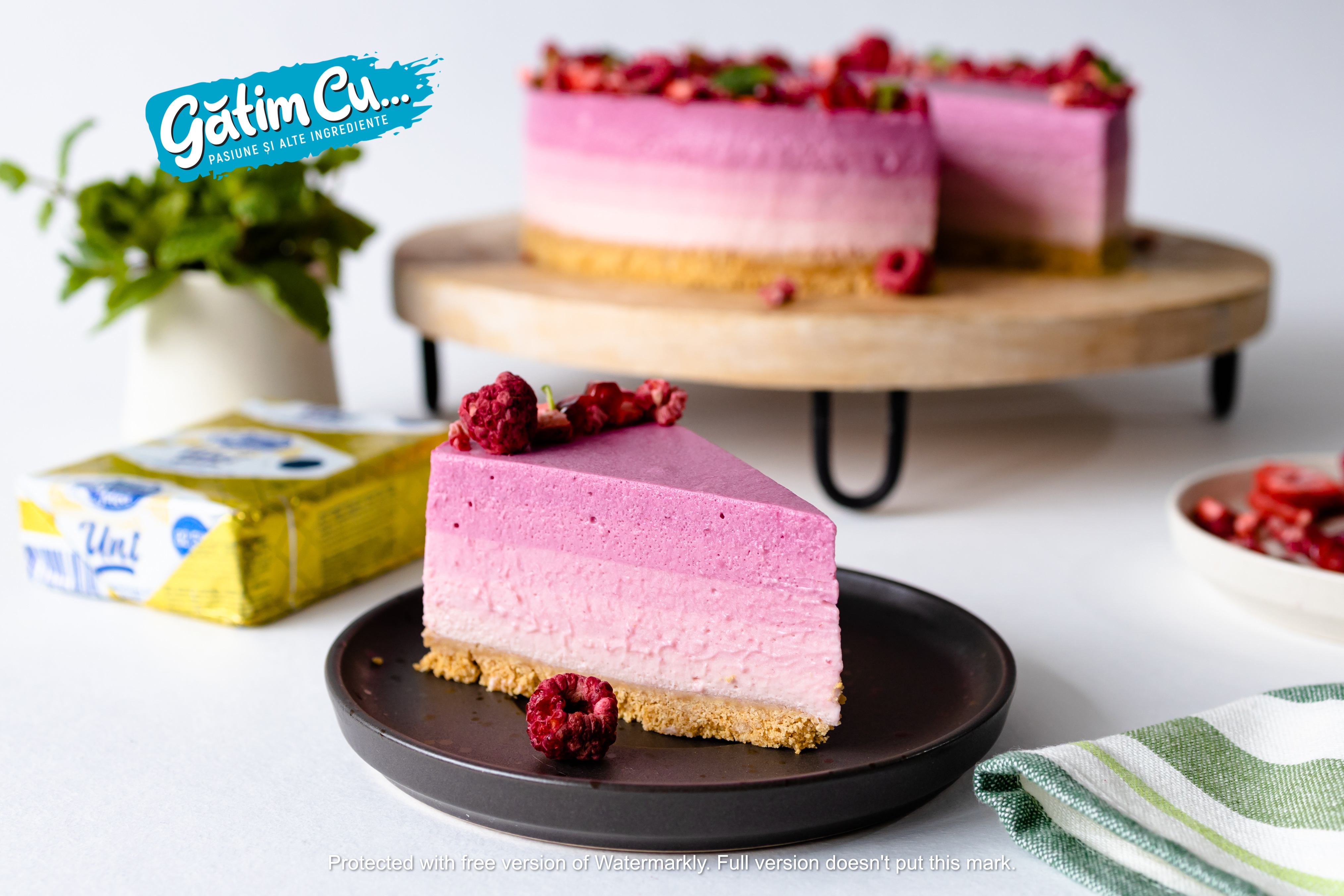 Raspberry Layered Cheesecake