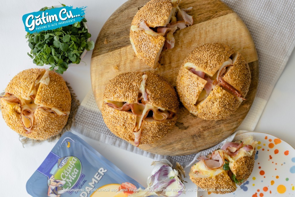 Булочки с сыром и беконом