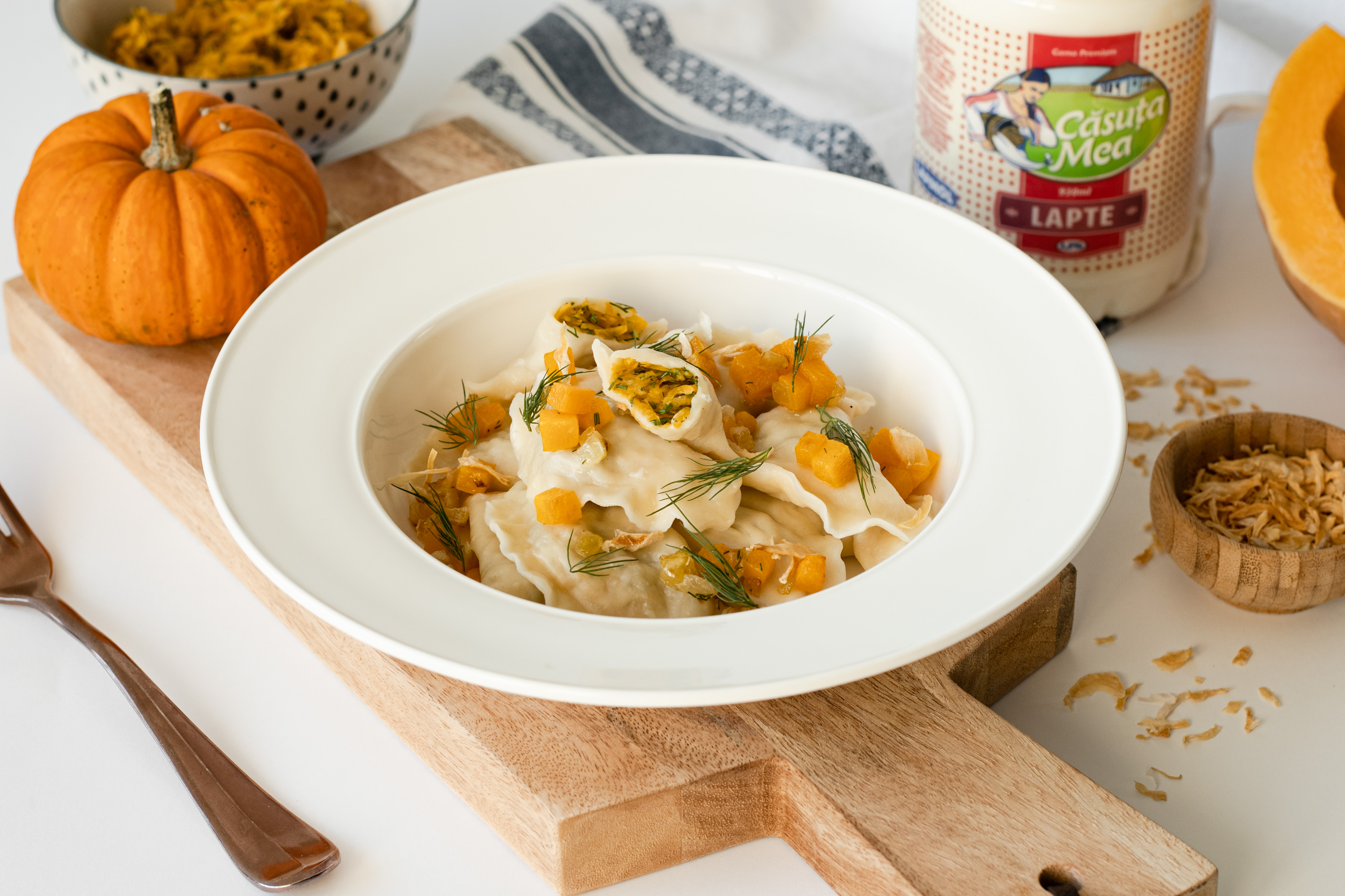 Углы с начинкой из тыквы