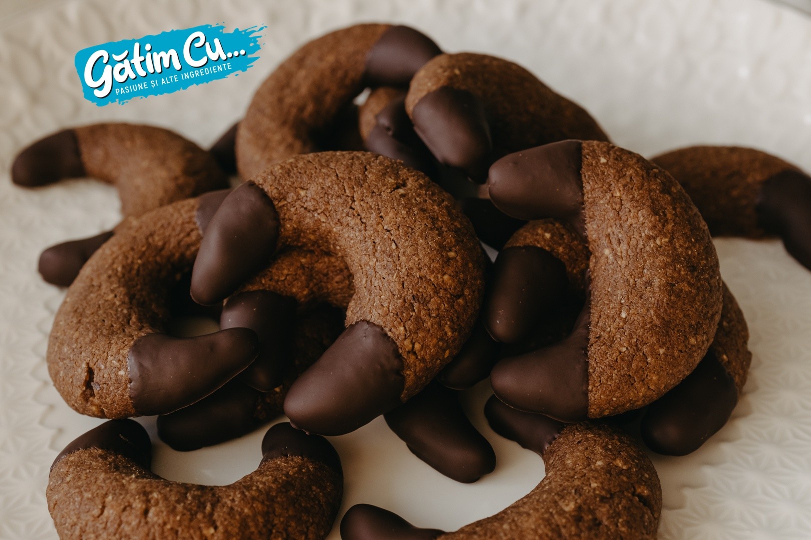Fursecuri cu nuci și ciocolată