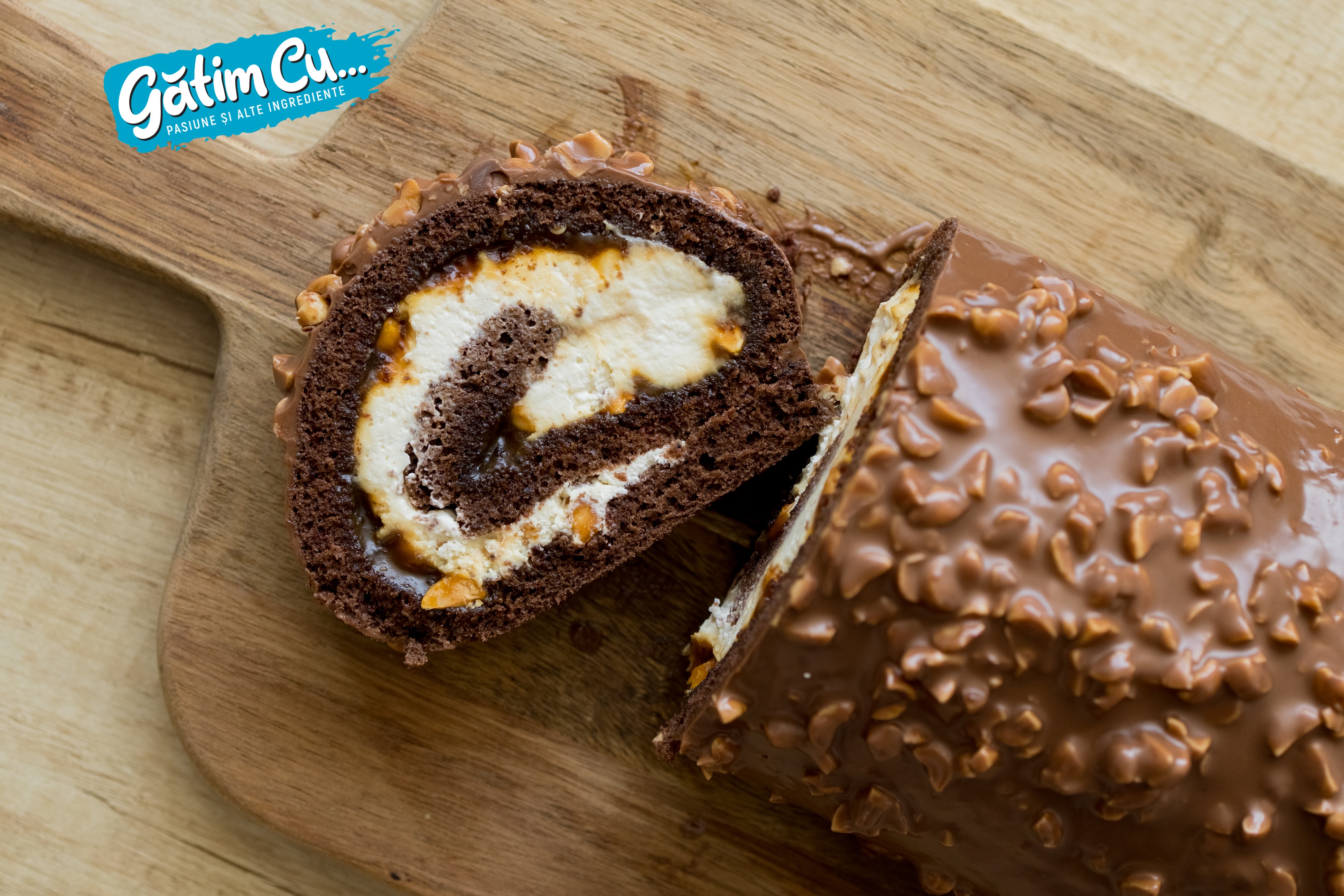 Рулет Сникерс