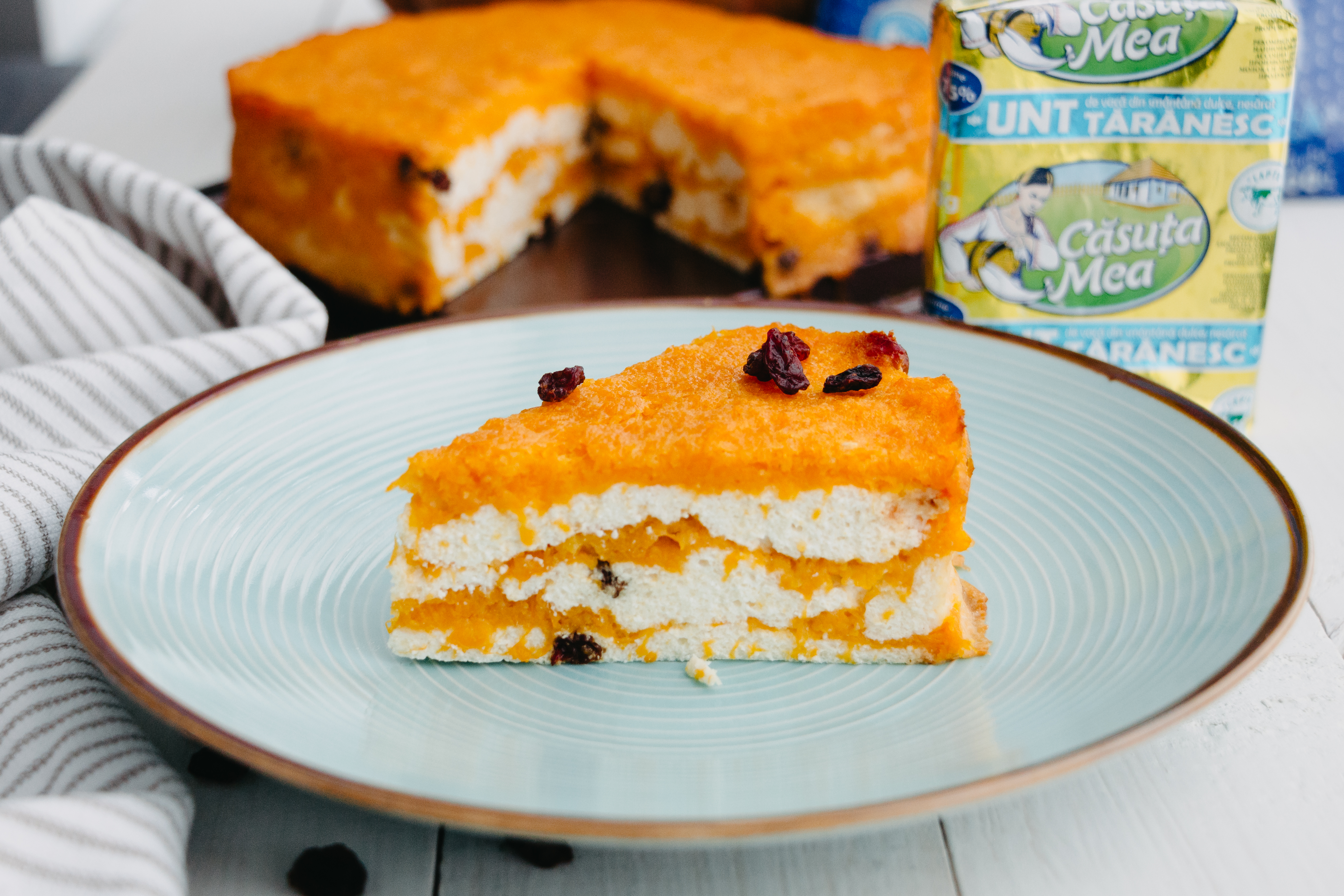 Pumpkin and cottage cheese souffle