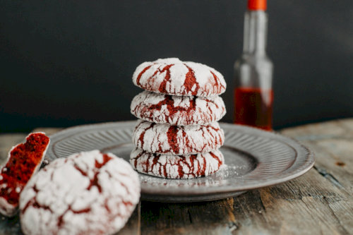 Biscuiți catifea roșie