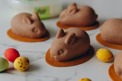 Desert Iepurași cu brânză, ciocolată și caramel