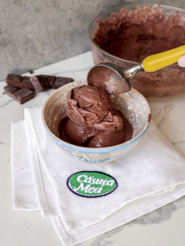 Chocolate ice-cream