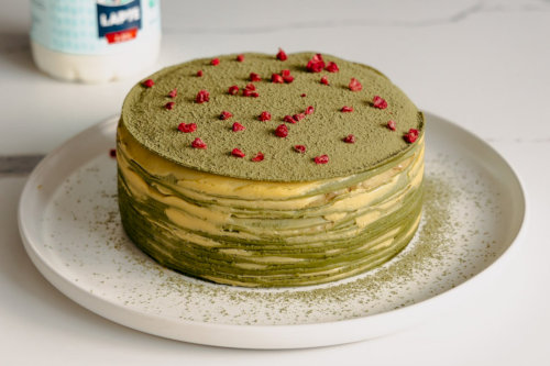 Tort japonez din clătite cu ceai matcha