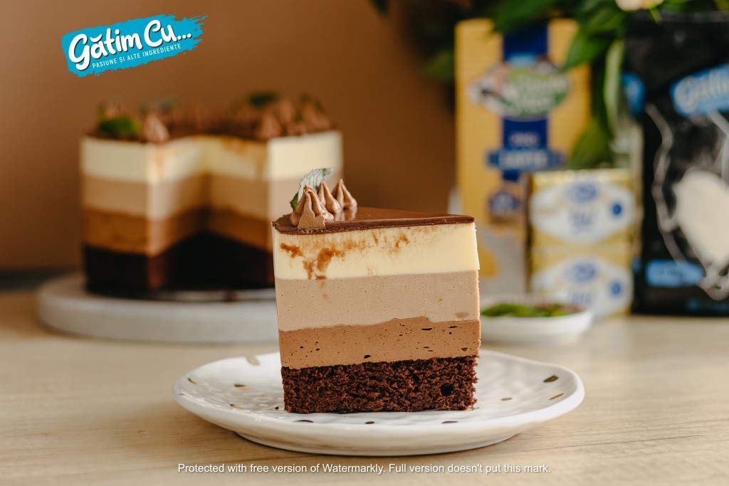 Tort mousse de ciocolată