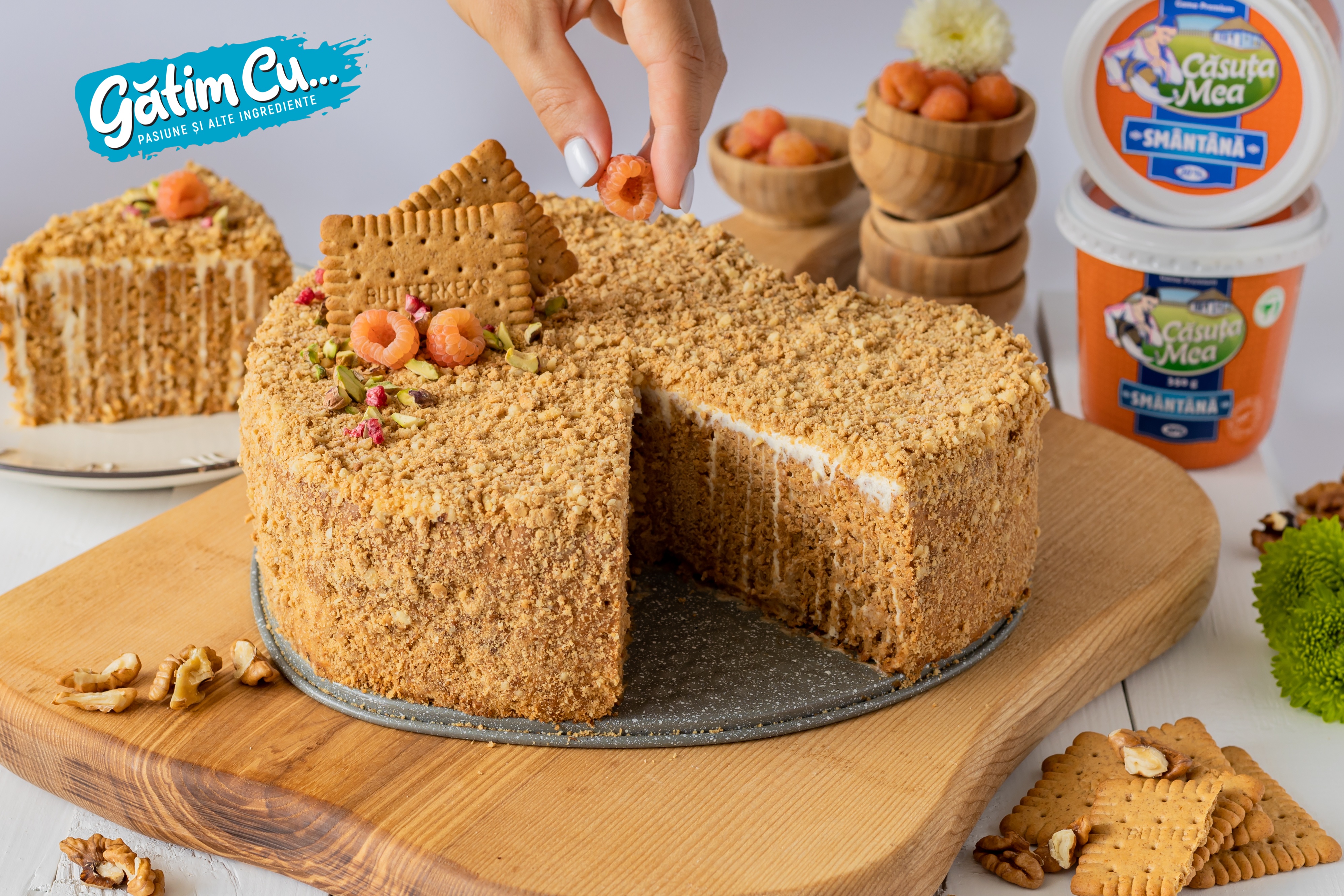 Простой пирог всего из 4 ингредиентов.